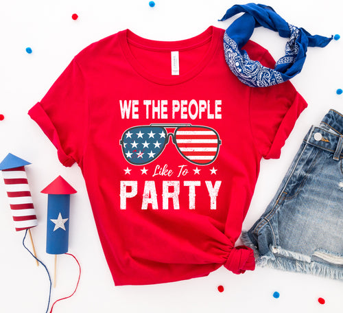 Camiseta «We the people like to party»